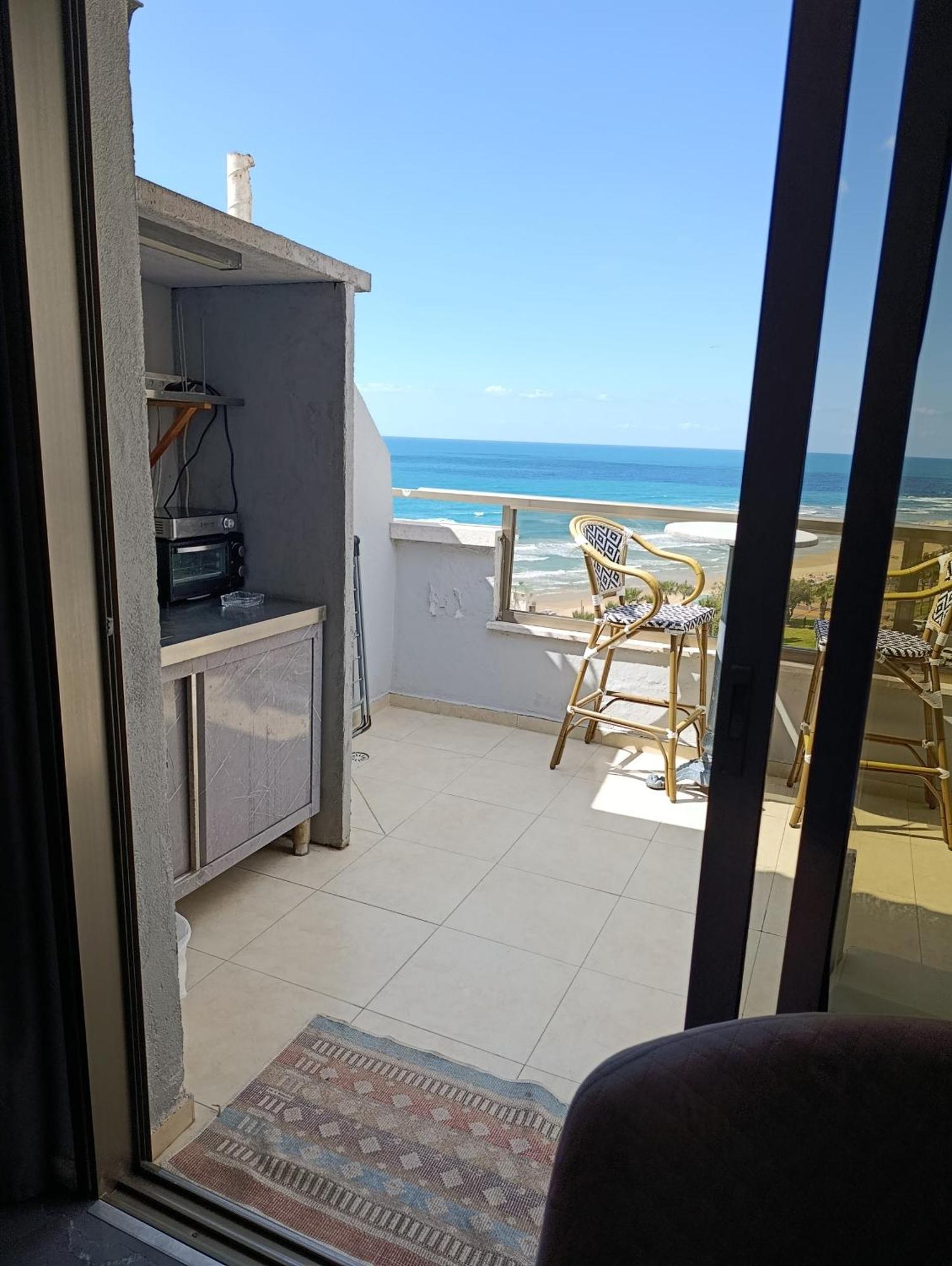 Penthouse Apartment On The Beach Bat Yam Værelse billede