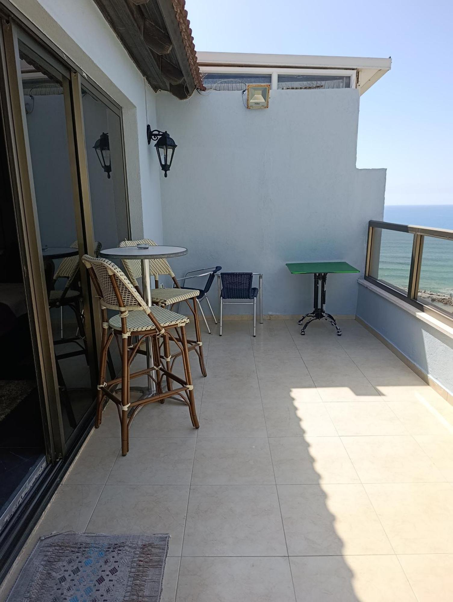 Penthouse Apartment On The Beach Bat Yam Værelse billede