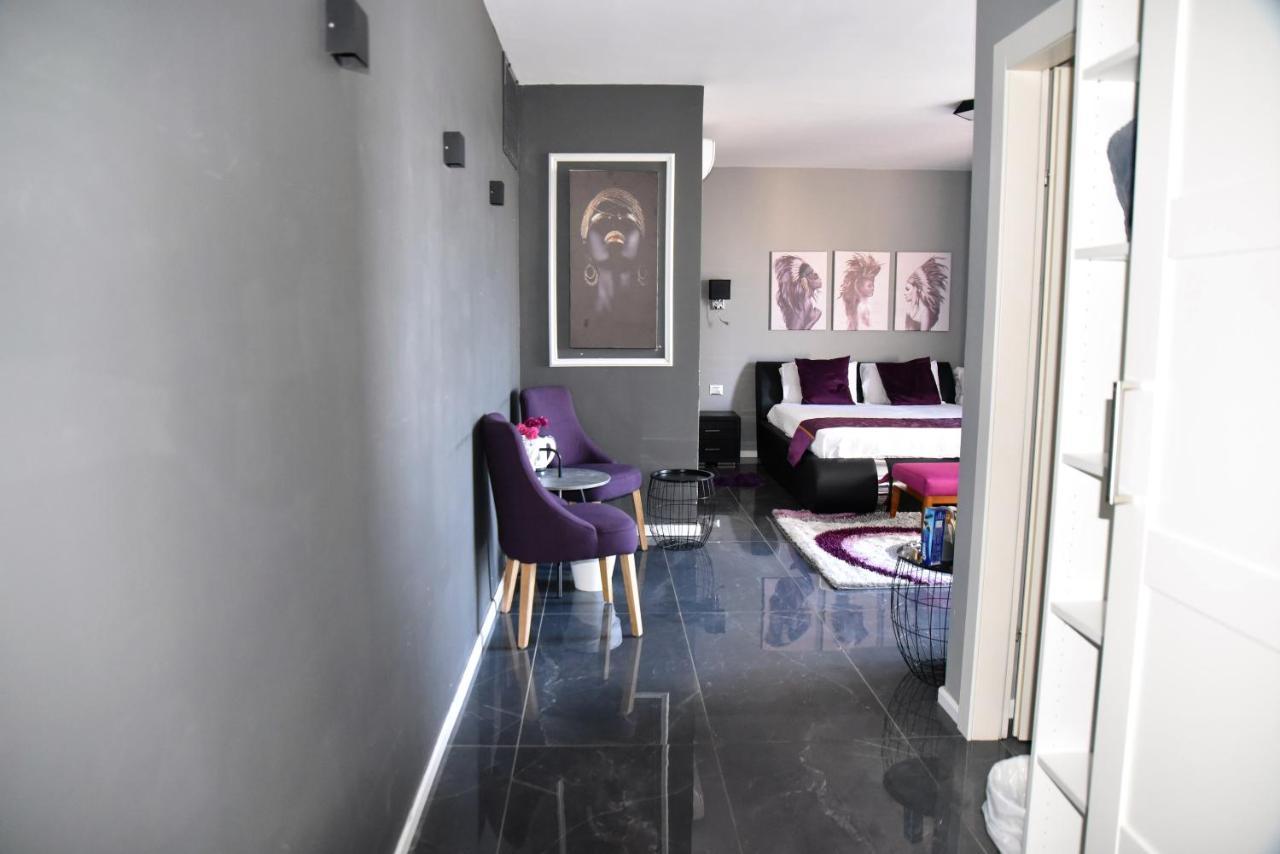 Penthouse Apartment On The Beach Bat Yam Eksteriør billede